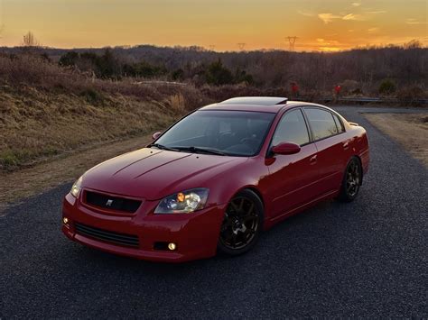 Justin's Code Red Nissan Altima SE-R
