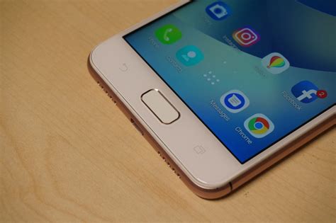 Review Asus Zenfone 4 Max: Poin Plus Baterai dan Kamera