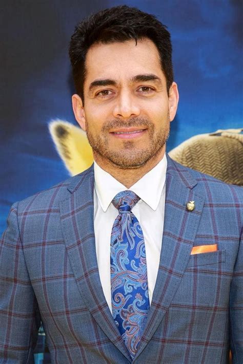 Watch Omar Chaparro Movies Online | Xstream Play