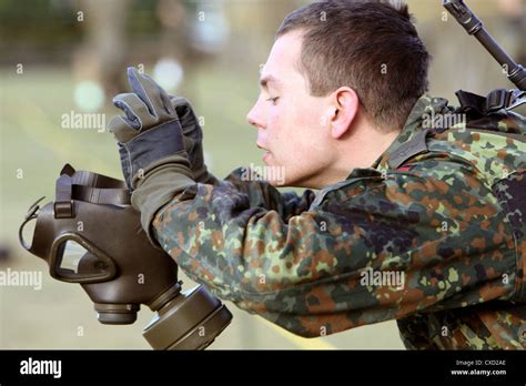 Army Basic Training Barracks 的图像结果