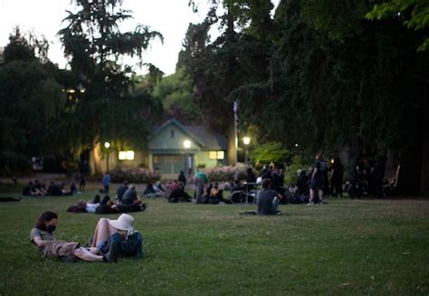 NE Portland protest declared unlawful assembly during 68th night of ...