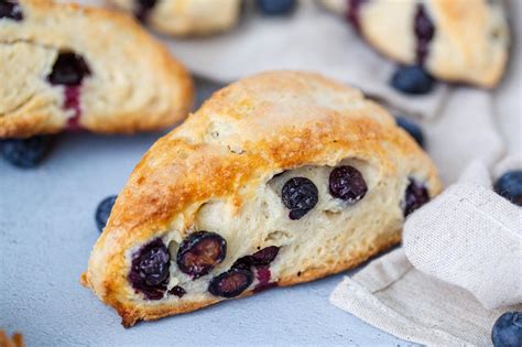 The Best Blueberry Scones (With Video) - Momsdish