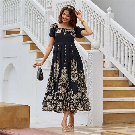 Diwali Dresses for Women - Festive & Modern Outfits 2025