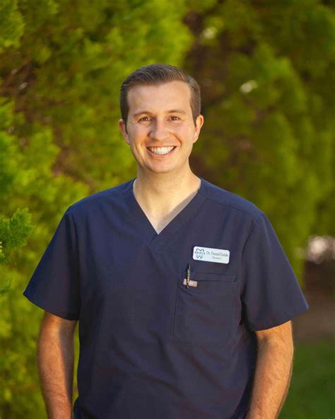 Dentist in Ontario Oregon | Dr. Daniel Dahle