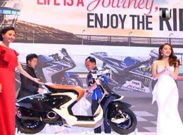 Motorcycle shows attract huge crowds in Tokyo and Ho Chi Min City