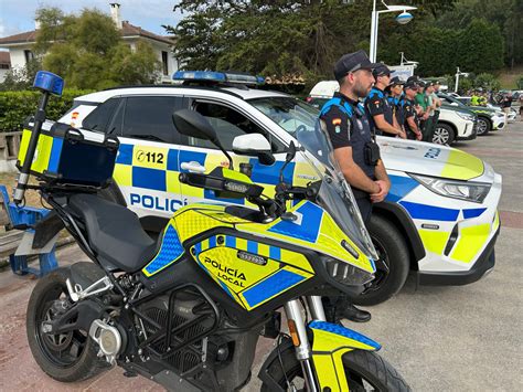 La Policía Local de Ribadesella atendió 214 llamadas y tramitó 56 ...