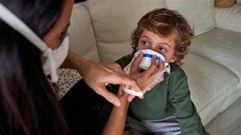 Risks Factors Of Pneumonia Among Kids During Early Winter | OnlyMyHealth