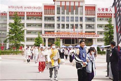 西藏去年农牧民子女高考录取率达75.4% - 西藏在线