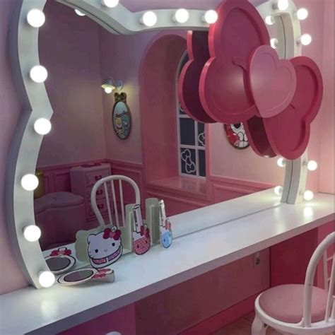 Hello Kitty Vanity Mirror