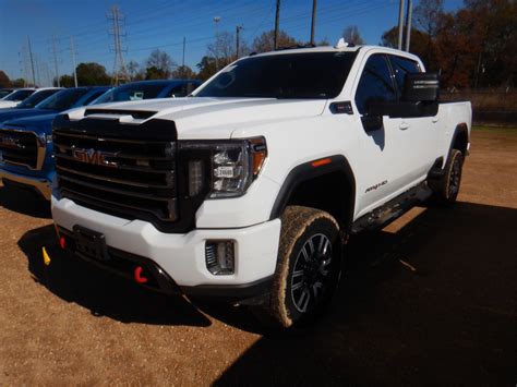 2020 GMC SIERRA AT4 HD Pickup Truck
