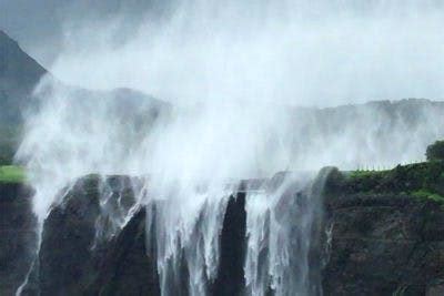 There's A Reverse Waterfall At Sandhan Valley | LBB