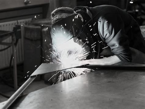 Local Manufacturing 的图像结果