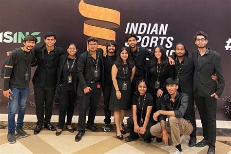 Indian School of Media Faculty Profile, Mumbai - CollegeBatch.com