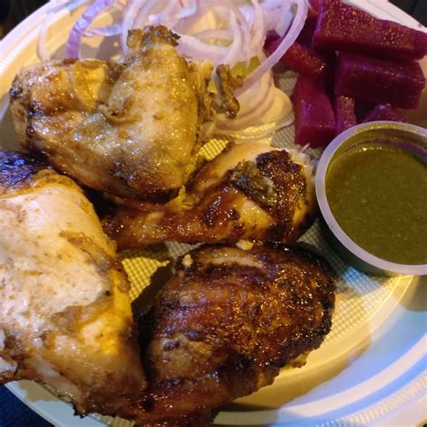 This Small Eatery Will Become Your Next Favourite Spot For Chicken ...