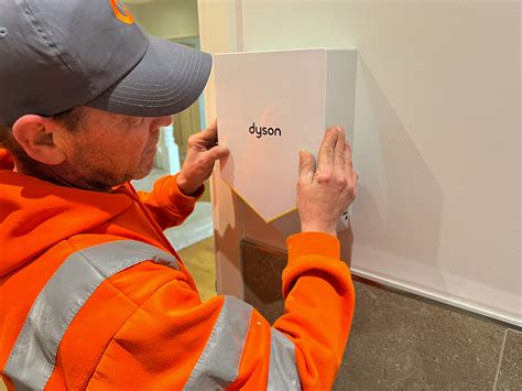 Find a Tradesperson | Electricians, Plumbers, Joiners & More