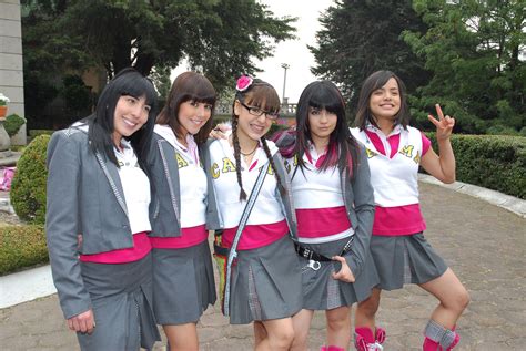 Además de Danna Paola, la protagonista, el elenco juvenil de 'Atrévete ...