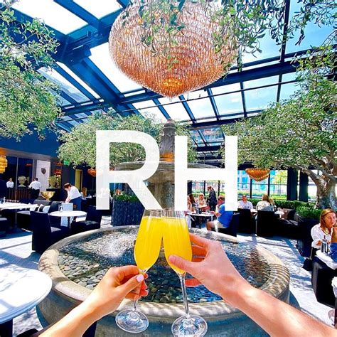 Oak Brook Restaurants Lunch