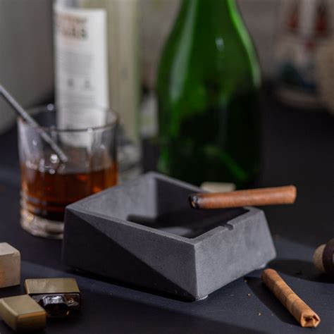 Trapesquad Contemporary concrete Ashtray handcasted with love and made ...