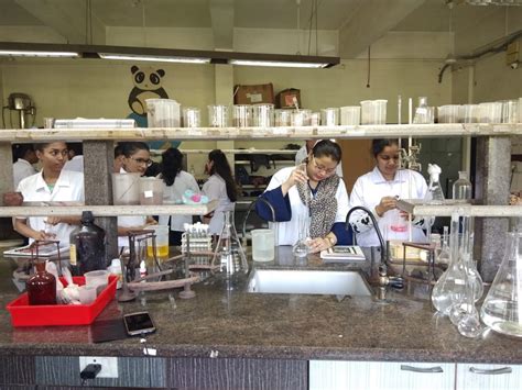 SIES(Nerul) College of Arts, Science and Commerce (Autonomous)