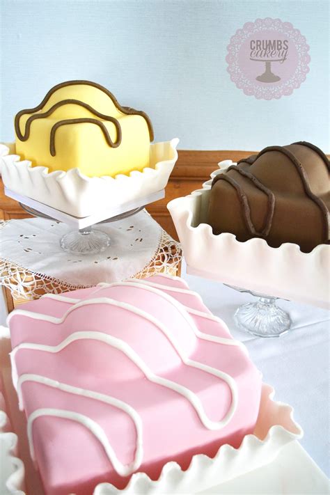 Our Products :: Cakes :: French Fancies