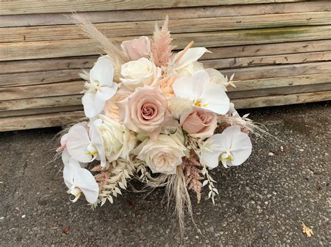 Bouquets – Furst the Florist Weddings & Events | Dayton, OH