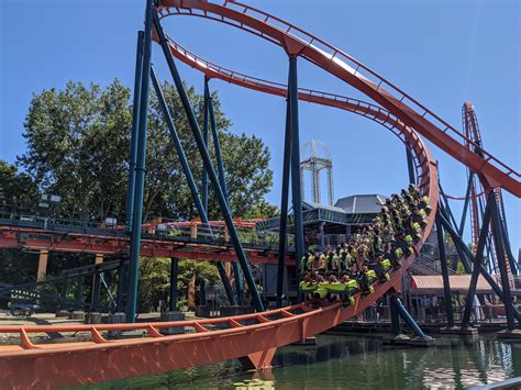 12:20 at Cedar Point and the ENTIRE [Rougarou] queue is full. : r ...