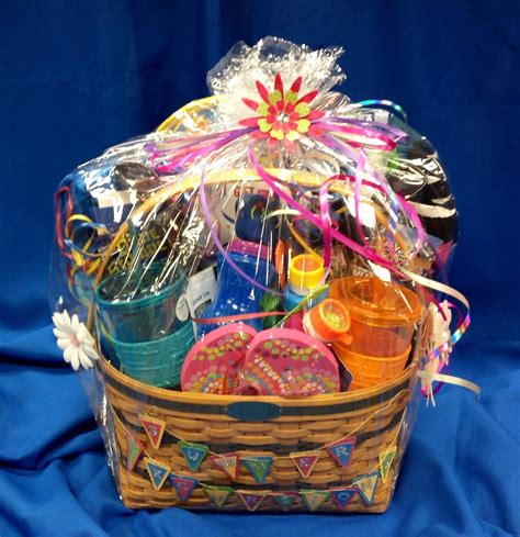 summer raffle basket ideas | Names for Themed Raffle Baskets | Raffle ...