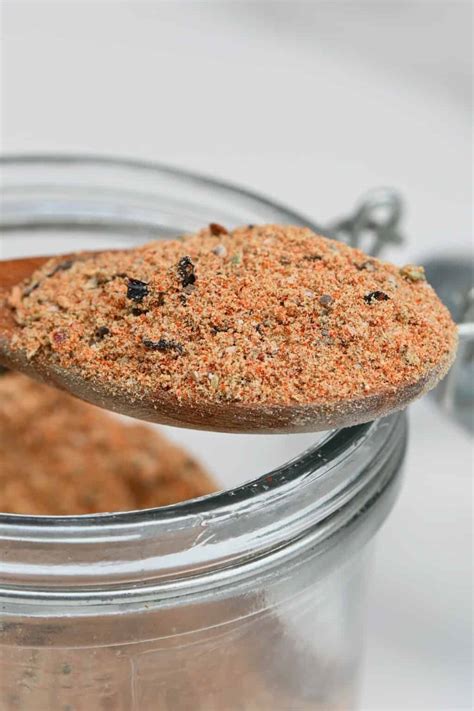 Simple Mexican Seasoning (Mexican Spice Blend) - Alphafoodie