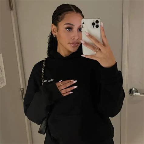 Tyrese Maxey’s Pregnant Ex Draws Attention Courtside - TMSPN