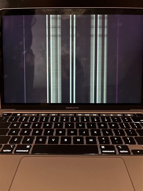Lines on Macbook Pro 2022 Screen : r/macbook