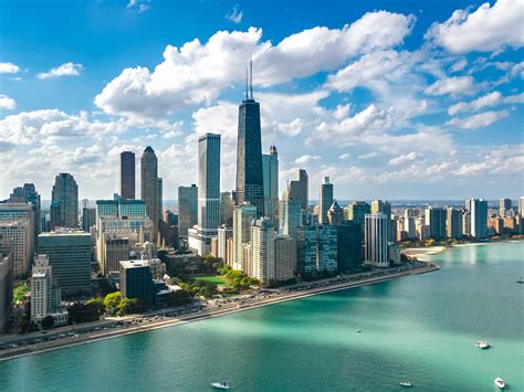 11 reasons why you should move to Chicago
