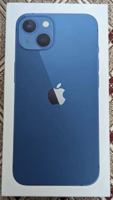 Apple Blue Color Phone 的图像结果