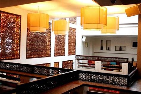 S Bar & Restaurant - Shalom, Greater Kailash 1 - Places - Lajpat Nagar ...