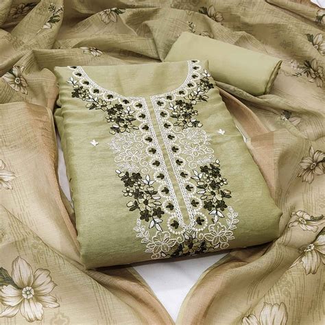 Elegant Green Floral Thread Embroidered Art Silk Dress Material Adorne