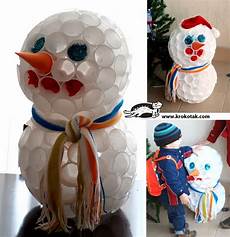 pupazzo bicchieri di plastica diy come fare un pupazzo di neve con i bicchieri di pupazzo bicchieri di plastica diy come fare un pupazzo di neve con i bicchieri di