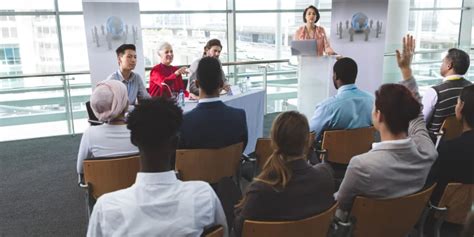 Debate Team Example 的图像结果