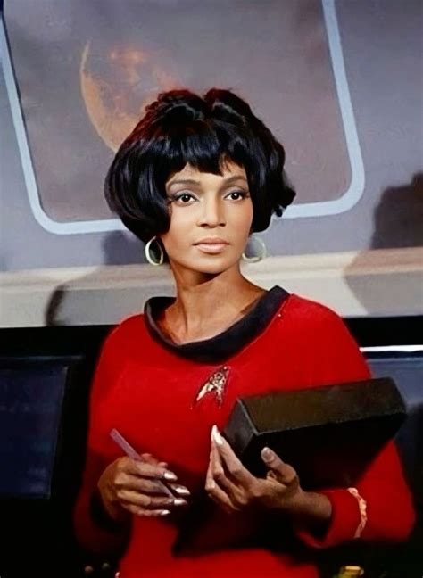 Star trek s nichelle nichols talked space race singing more in these ...