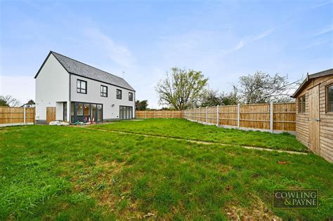 Four Oaks Farm, Wickford