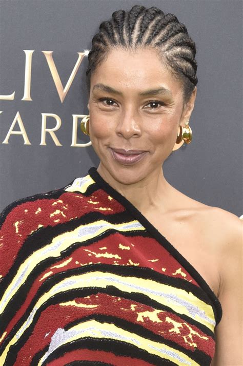 Ace Ventura: When Nature Calls Summary, Latest News, Trailer, Cast ...