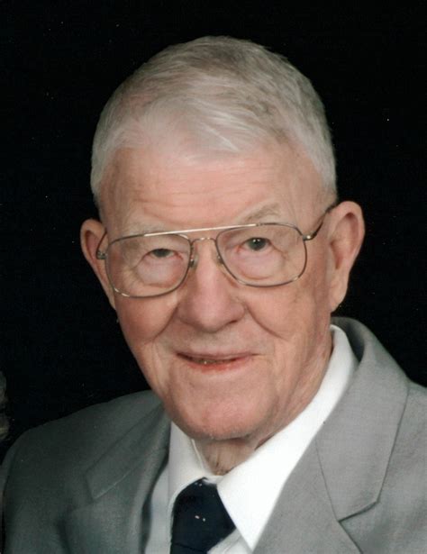 Donald B. Larson - 2022 - Michaelson Funeral Home