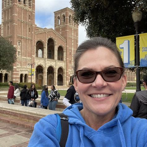 Tara Garrity's Instagram, Twitter & Facebook on IDCrawl