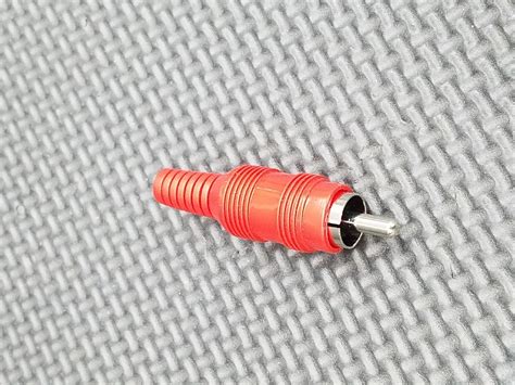 RCA plug male (red)