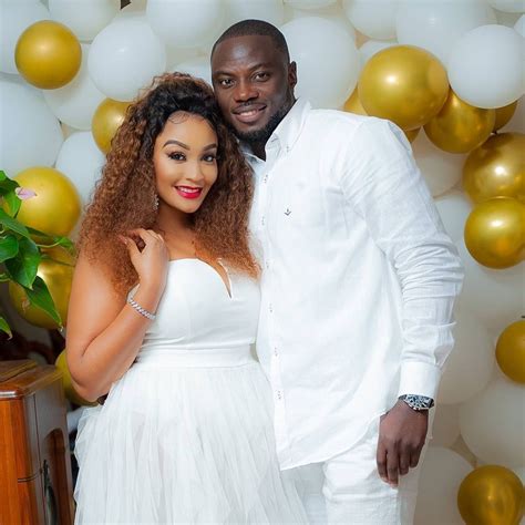 Zari Hassan shows off her new hunk boyfriend