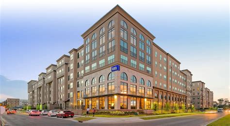 LSU Off Campus Student Living Apartments & Housing - Baton Rouge, LA 1, 2, 3, 4 and 5 Bedroom ...