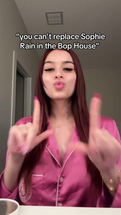 Andie Elle (@xxandieelle) - Urlebird