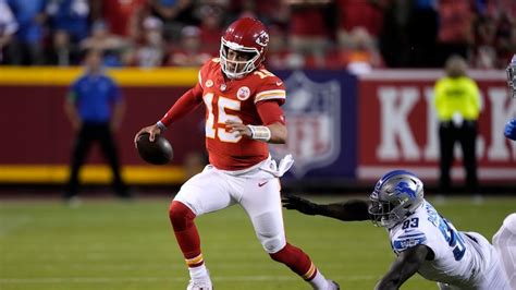 Chiefs face must-win game against red-hot Lions to avoid 2-4 start in ...