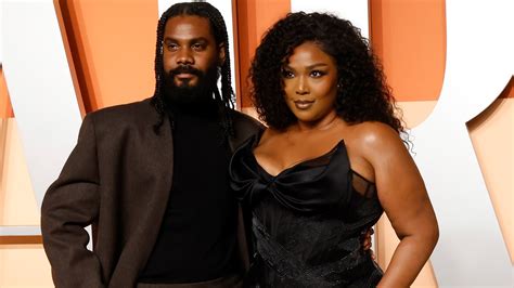 Lizzo Says Relationship with Her Boyfriend Progressed Like a 'Friends ...