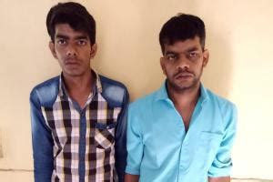 Wada Police arrests two brothers for carrying dead body