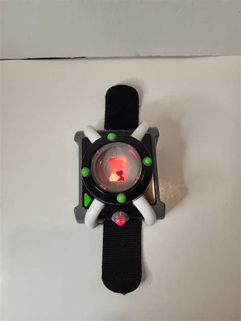 Buy 2017 Ben 10 Deluxe Omnitrix Alien Change Watch Lights Sound Tested ...