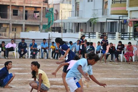 Kho Kho Gallery Of Pragati Krida Mandal – Activity Of Kho Kho Game, How ...